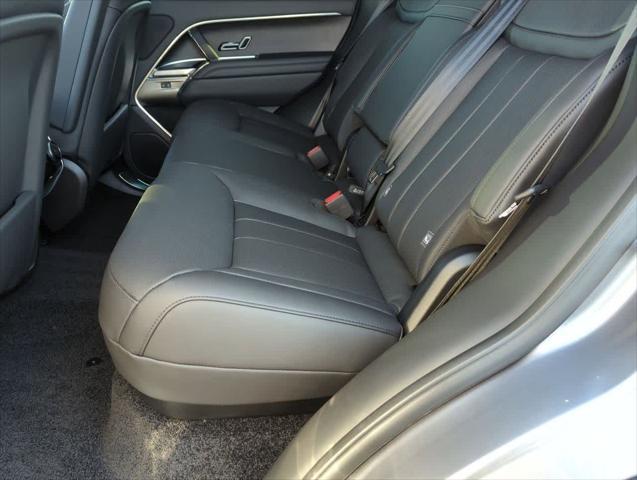 new 2025 Land Rover Range Rover car, priced at $130,880