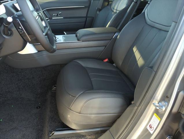 new 2025 Land Rover Range Rover car, priced at $130,880