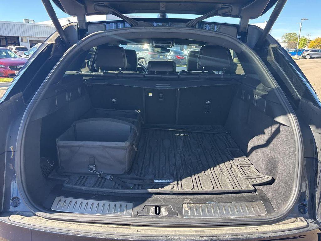 used 2022 Land Rover Range Rover Velar car, priced at $40,581