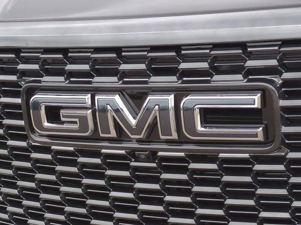 used 2024 GMC Yukon XL car, priced at $86,824