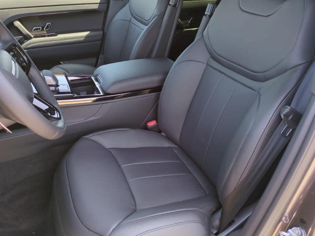 new 2025 Land Rover Range Rover Sport car, priced at $123,475