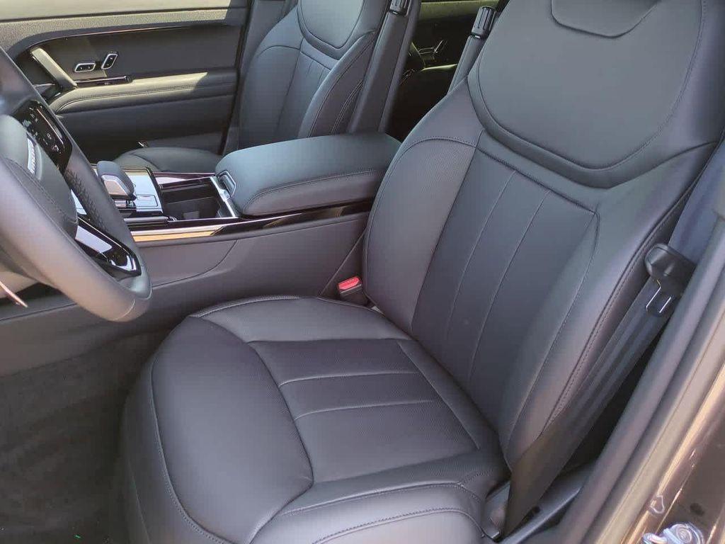 new 2025 Land Rover Range Rover Sport car, priced at $123,475
