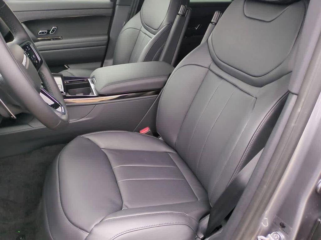 new 2025 Land Rover Range Rover Sport car, priced at $98,725