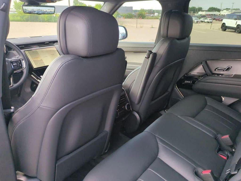 new 2025 Land Rover Range Rover Sport car, priced at $100,885