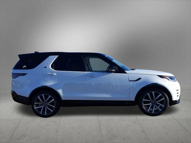 new 2025 Land Rover Discovery car, priced at $77,738