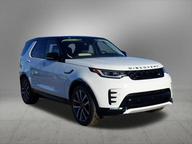 new 2025 Land Rover Discovery car, priced at $77,738