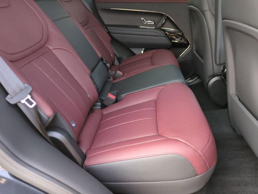 new 2025 Land Rover Range Rover Sport car, priced at $106,085
