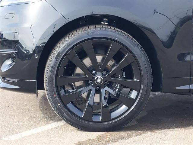 new 2025 Land Rover Range Rover Sport car, priced at $105,510