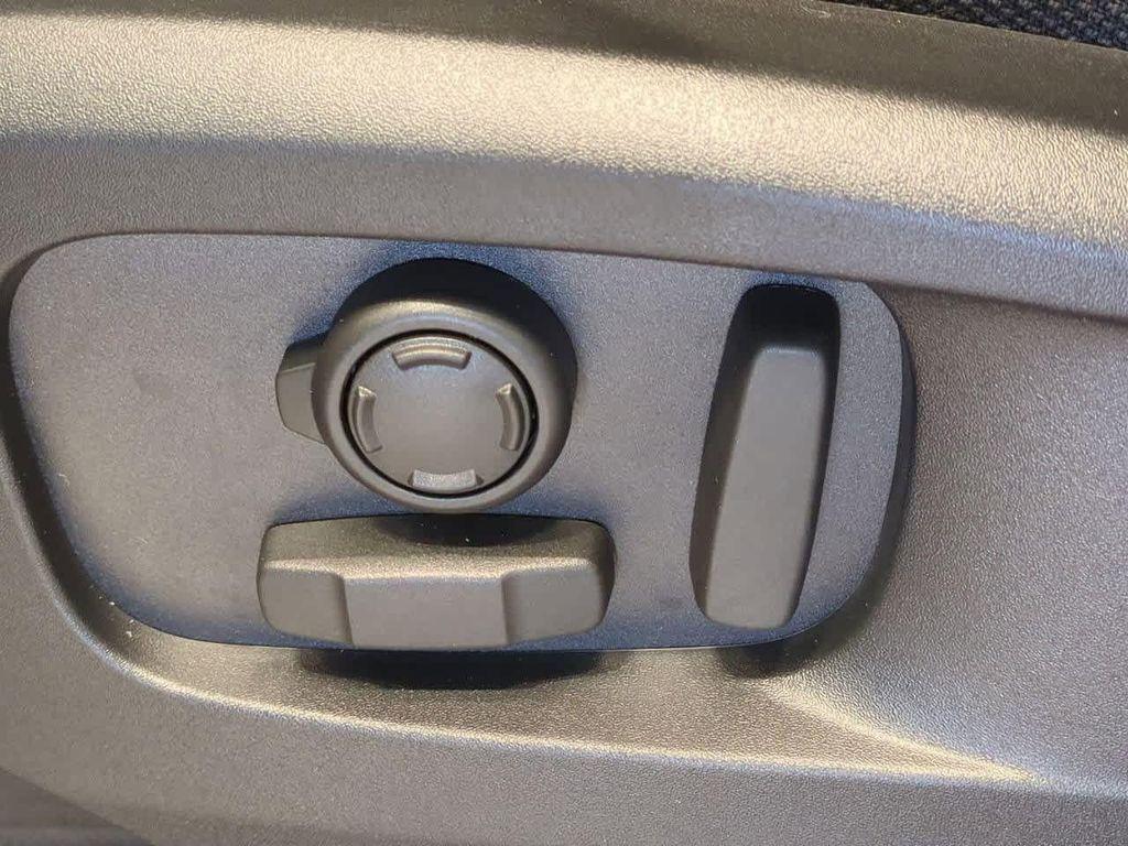 new 2025 Land Rover Defender car, priced at $118,673