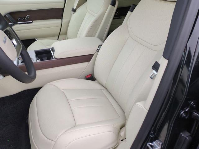 new 2025 Land Rover Range Rover car, priced at $127,890