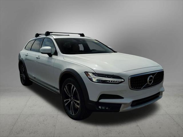 used 2019 Volvo V90 Cross Country car, priced at $30,395