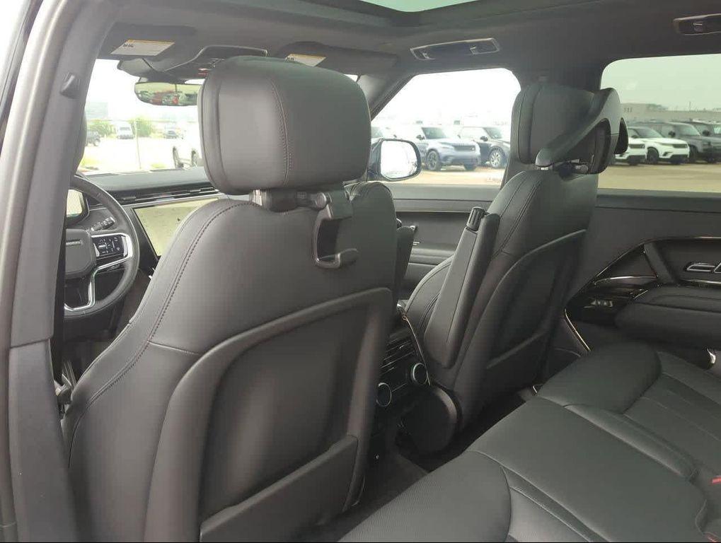 new 2025 Land Rover Range Rover Sport car, priced at $94,615