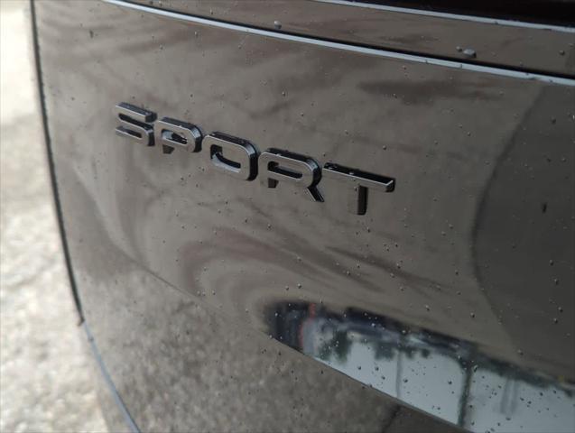 new 2025 Land Rover Range Rover Sport car, priced at $94,615