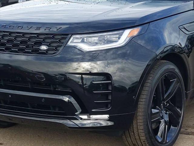 new 2025 Land Rover Discovery car, priced at $77,838