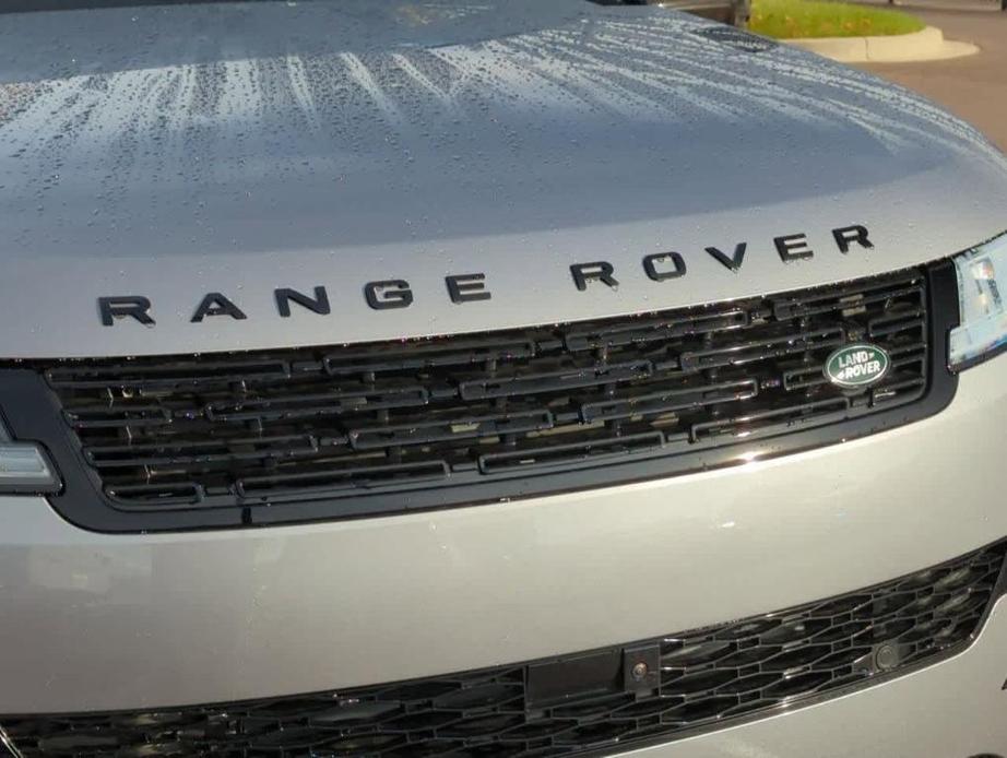 new 2025 Land Rover Range Rover Sport car, priced at $92,315