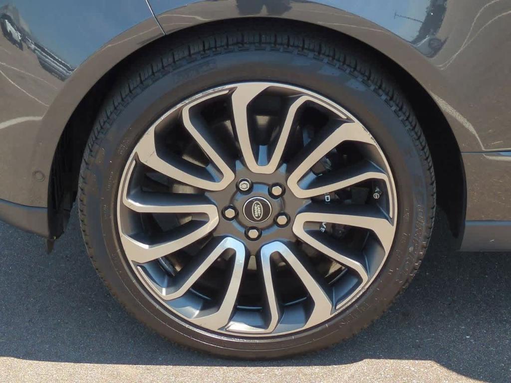 used 2019 Land Rover Range Rover car, priced at $37,871