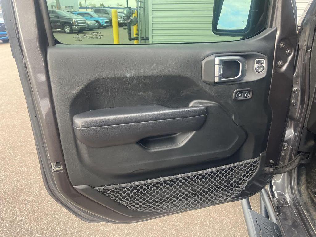 used 2018 Jeep Wrangler Unlimited car, priced at $21,840