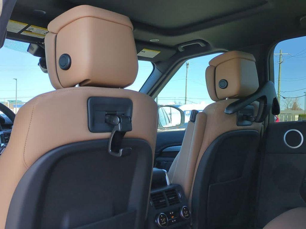 new 2025 Land Rover Discovery car, priced at $75,278