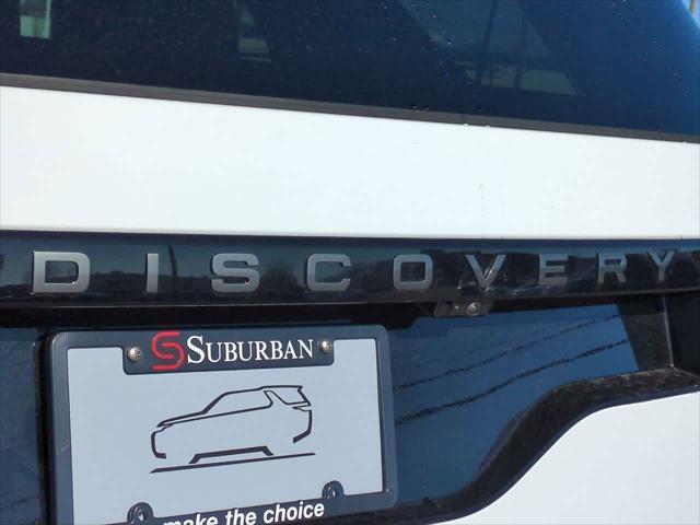 new 2025 Land Rover Discovery car, priced at $75,278
