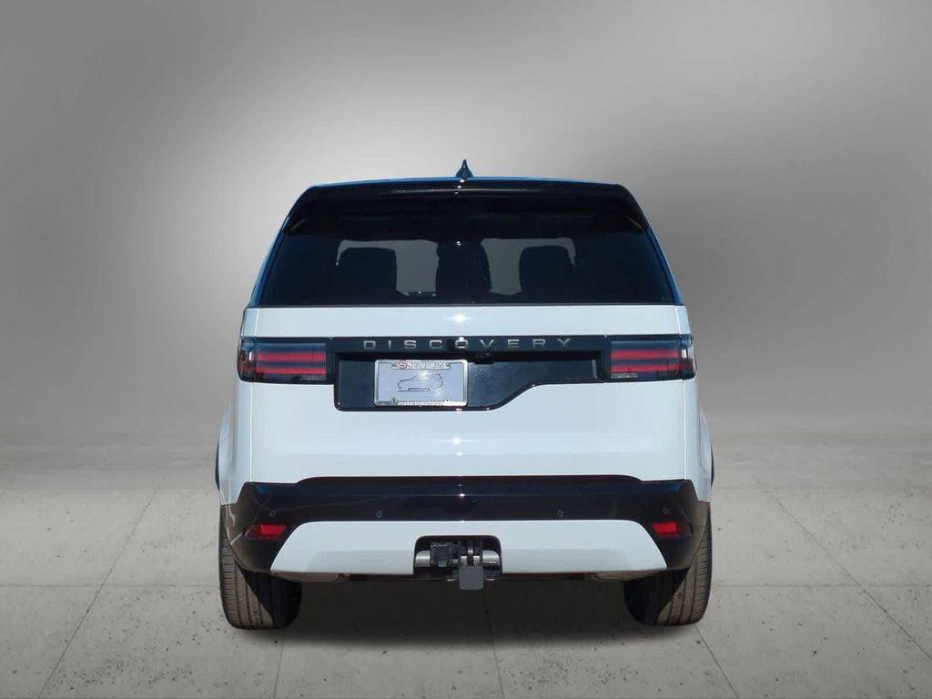 new 2025 Land Rover Discovery car, priced at $75,278