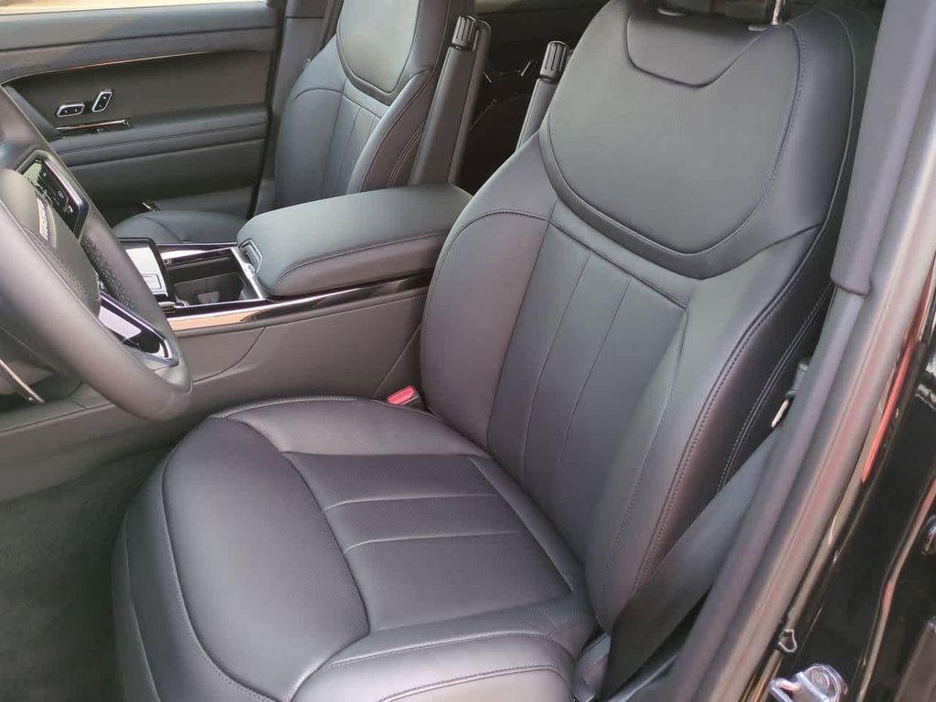 new 2025 Land Rover Range Rover Sport car, priced at $95,400