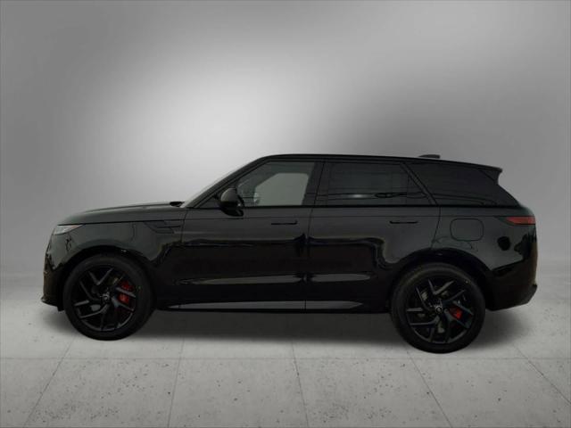 new 2025 Land Rover Range Rover Sport car, priced at $106,275