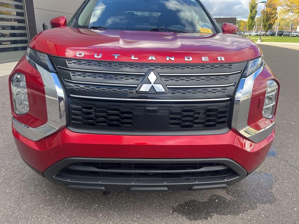 used 2022 Mitsubishi Outlander car, priced at $22,348