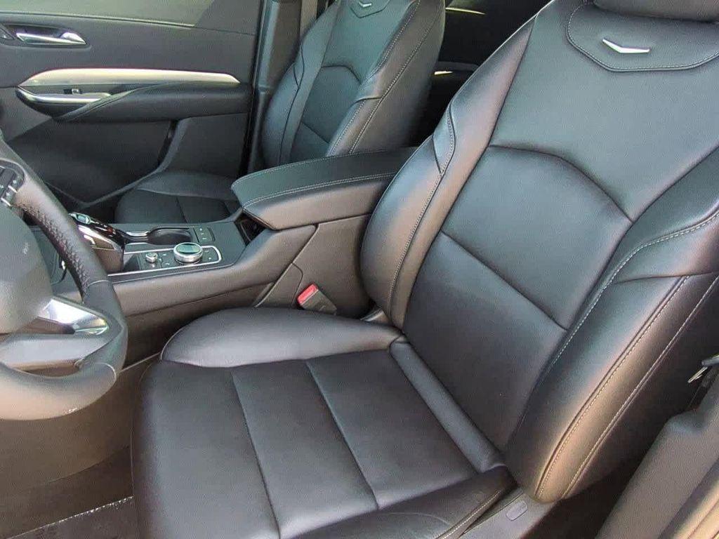 used 2023 Cadillac XT4 car, priced at $30,429
