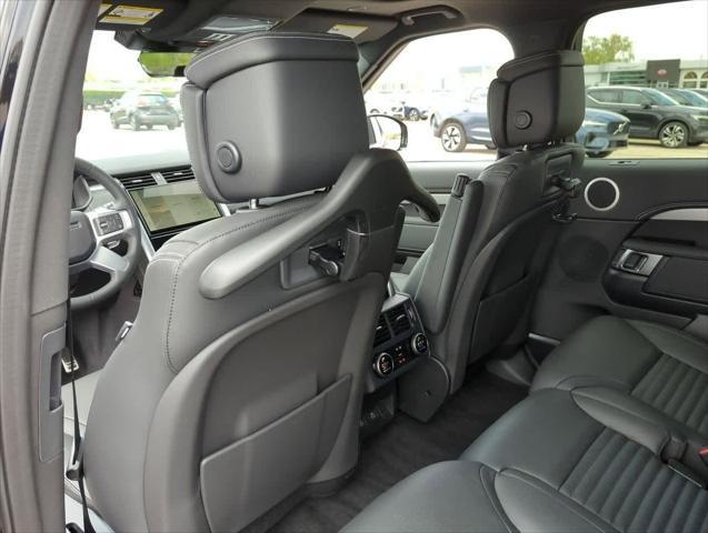 new 2025 Land Rover Discovery car, priced at $75,278