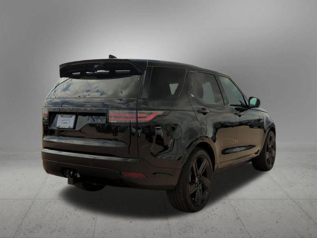 new 2025 Land Rover Discovery car, priced at $75,278