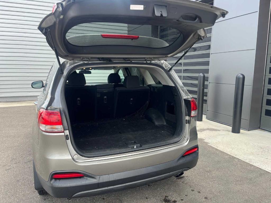 used 2018 Kia Sorento car, priced at $14,961
