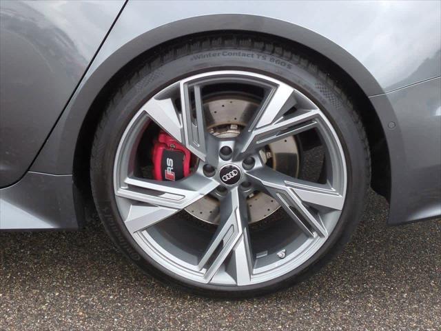 used 2021 Audi RS 6 Avant car, priced at $88,657