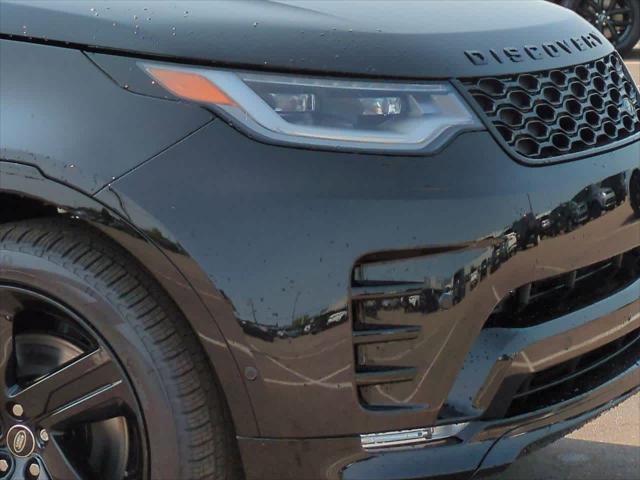 new 2025 Land Rover Discovery car, priced at $79,768