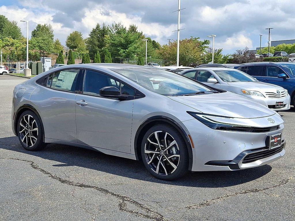 new 2026 Toyota Prius Plug-In Hybrid car, priced at $44,319