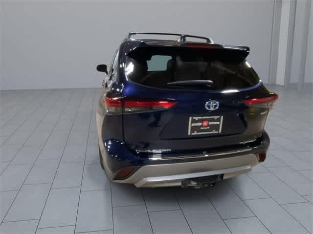 used 2021 Toyota Highlander Hybrid car, priced at $43,995