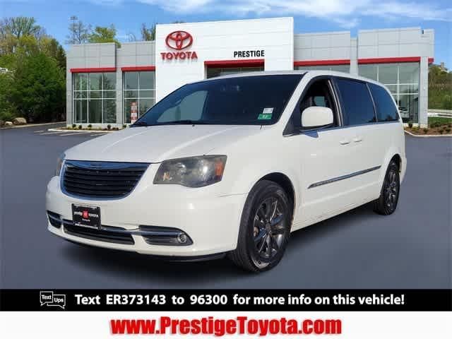 used 2014 Chrysler Town & Country car, priced at $10,795