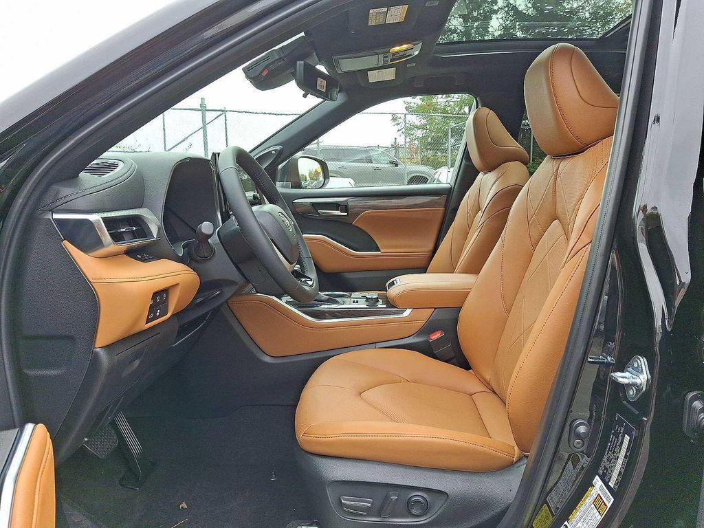 new 2025 Toyota Highlander car, priced at $56,332