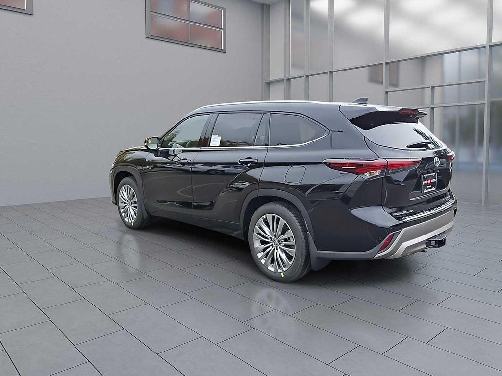 new 2025 Toyota Highlander car, priced at $56,332