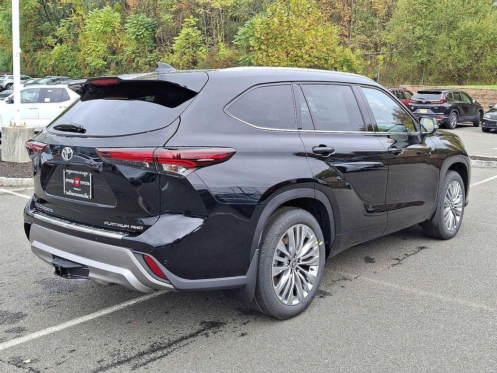 new 2025 Toyota Highlander car, priced at $56,332