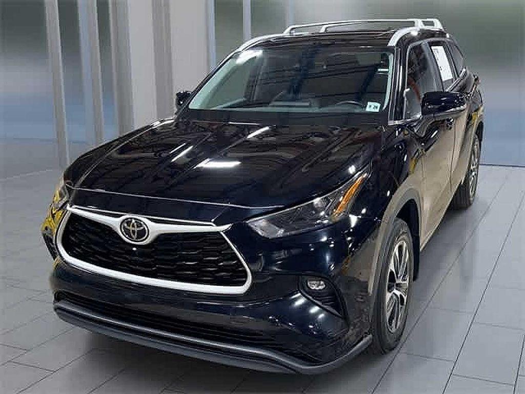 used 2023 Toyota Highlander car, priced at $38,695