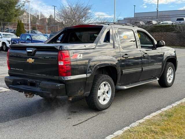 used 2013 Chevrolet Avalanche car, priced at $17,995