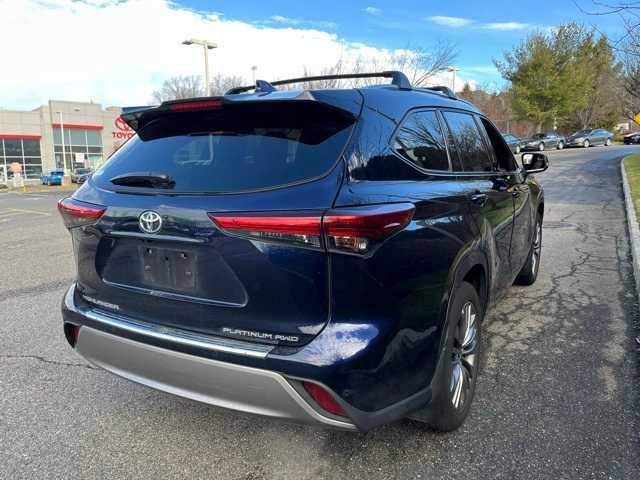 used 2021 Toyota Highlander car, priced at $36,995