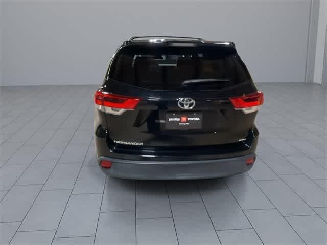 used 2018 Toyota Highlander car, priced at $20,995