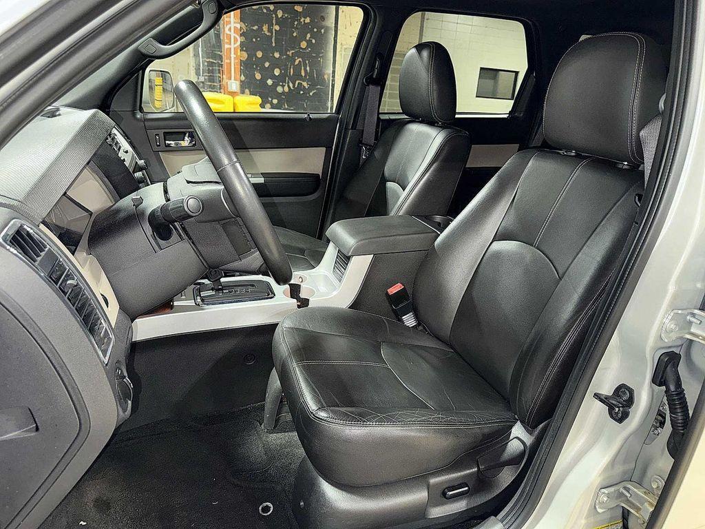 used 2009 Mercury Mariner car, priced at $5,495