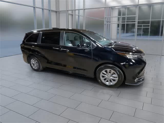 used 2023 Toyota Sienna car, priced at $47,395