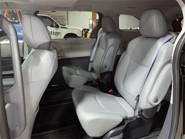 used 2023 Toyota Sienna car, priced at $47,395