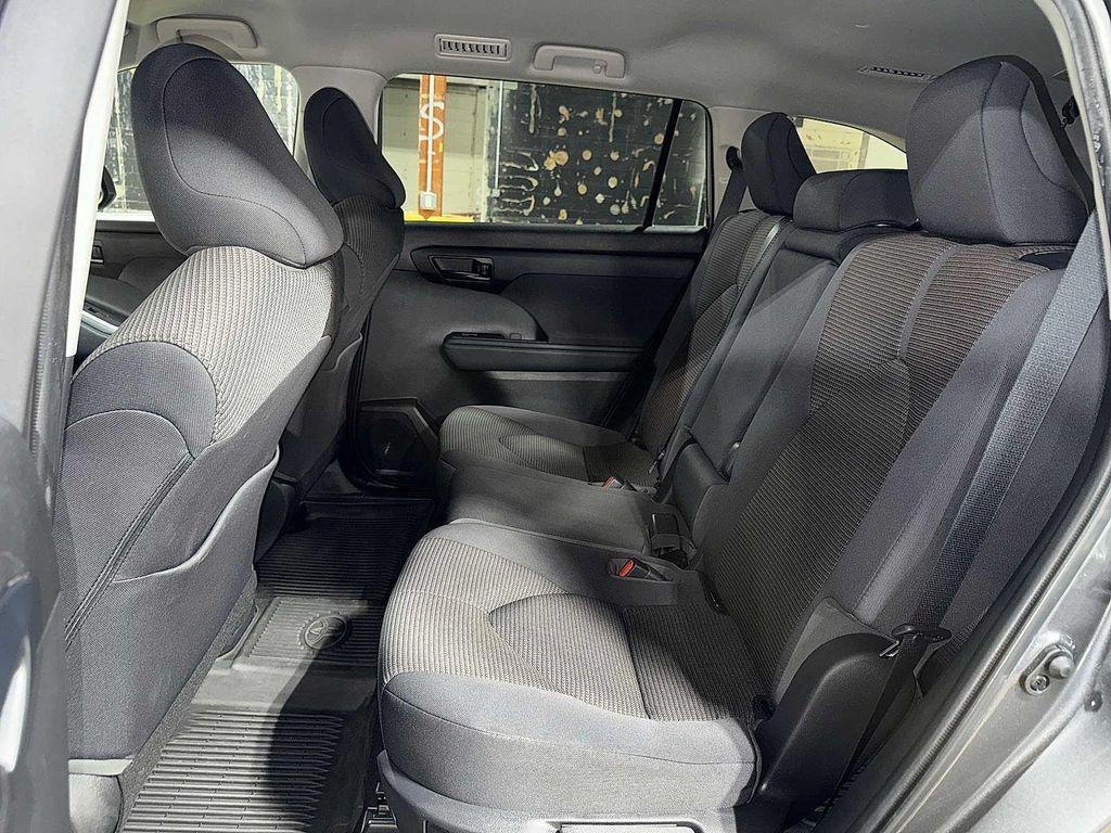 used 2022 Toyota Highlander car, priced at $32,495