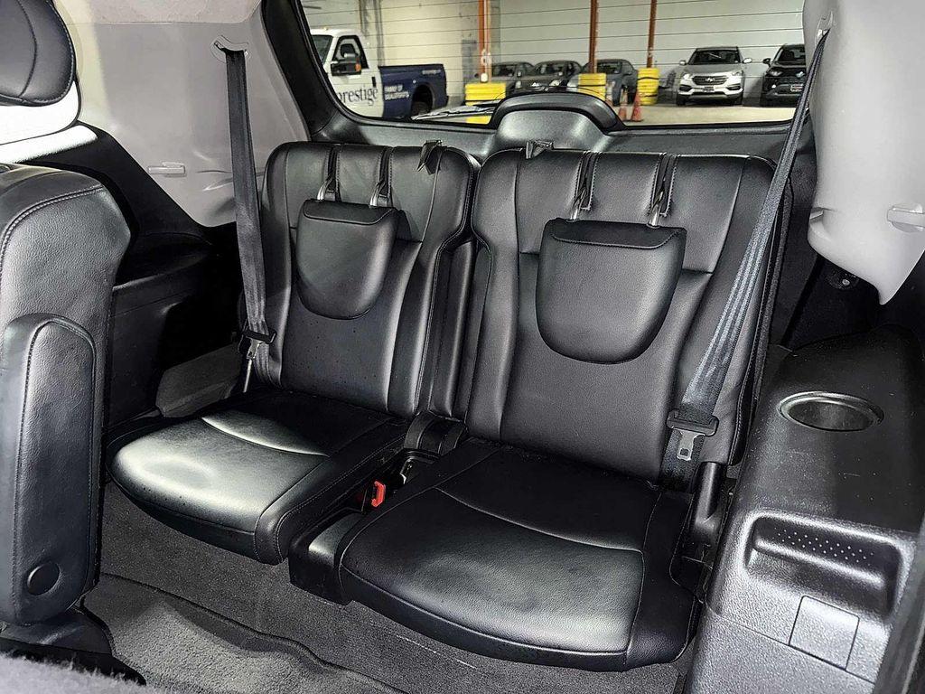 used 2013 Toyota Highlander car, priced at $10,995