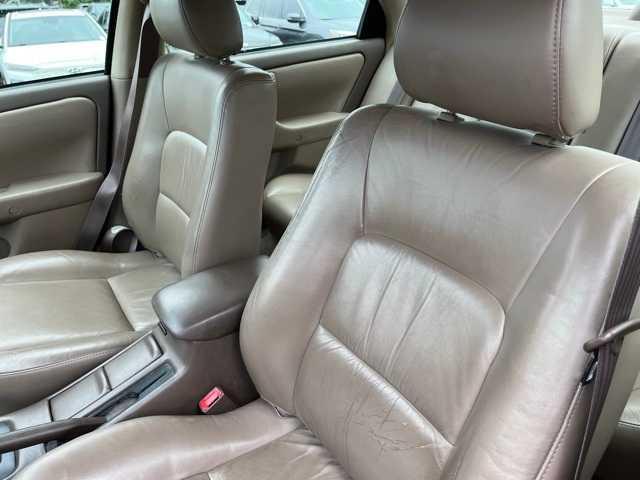 used 1998 Toyota Camry car, priced at $5,000