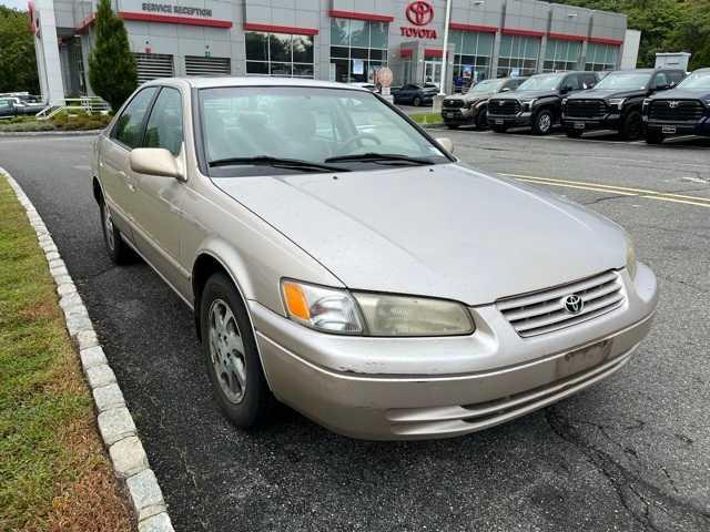 used 1998 Toyota Camry car, priced at $5,000